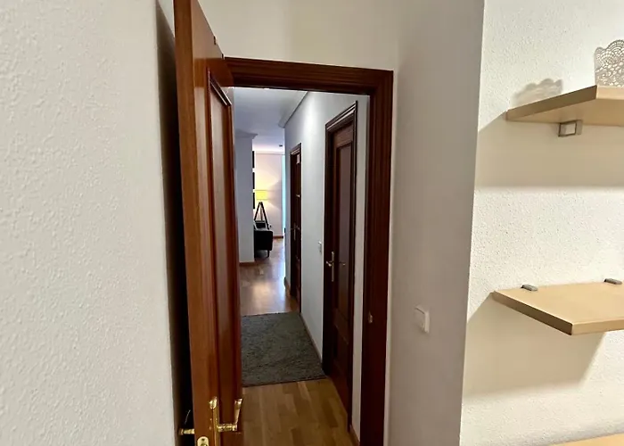 Urban Victoria Апартаменти